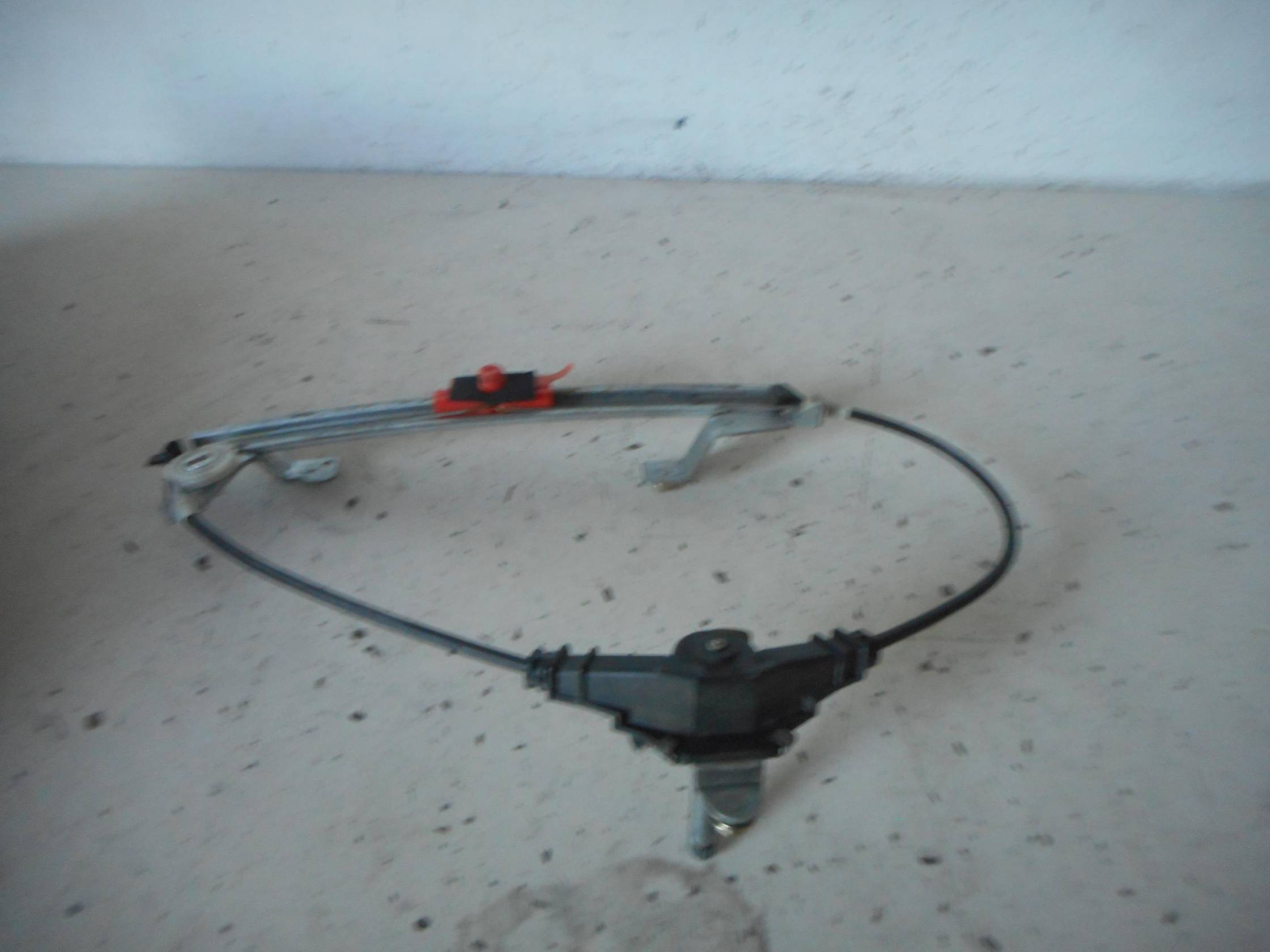 Alzacristallo porta post. sx.